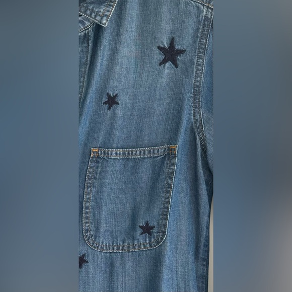 Cloth & Stone Anthropologie Denim Embroidered Star Button Up Shirt - Picture 5 of 7